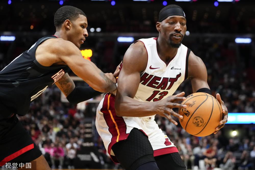 来自五湖四 来自五湖四