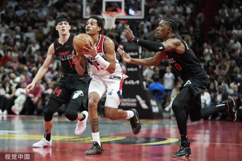 球场上的风 球场上的风